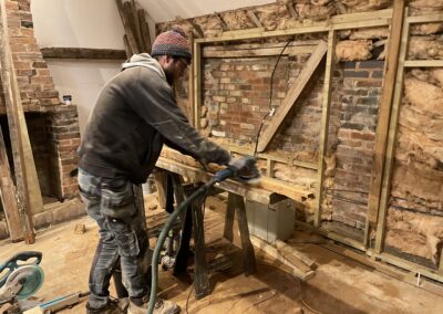 jonny restoring elm beams