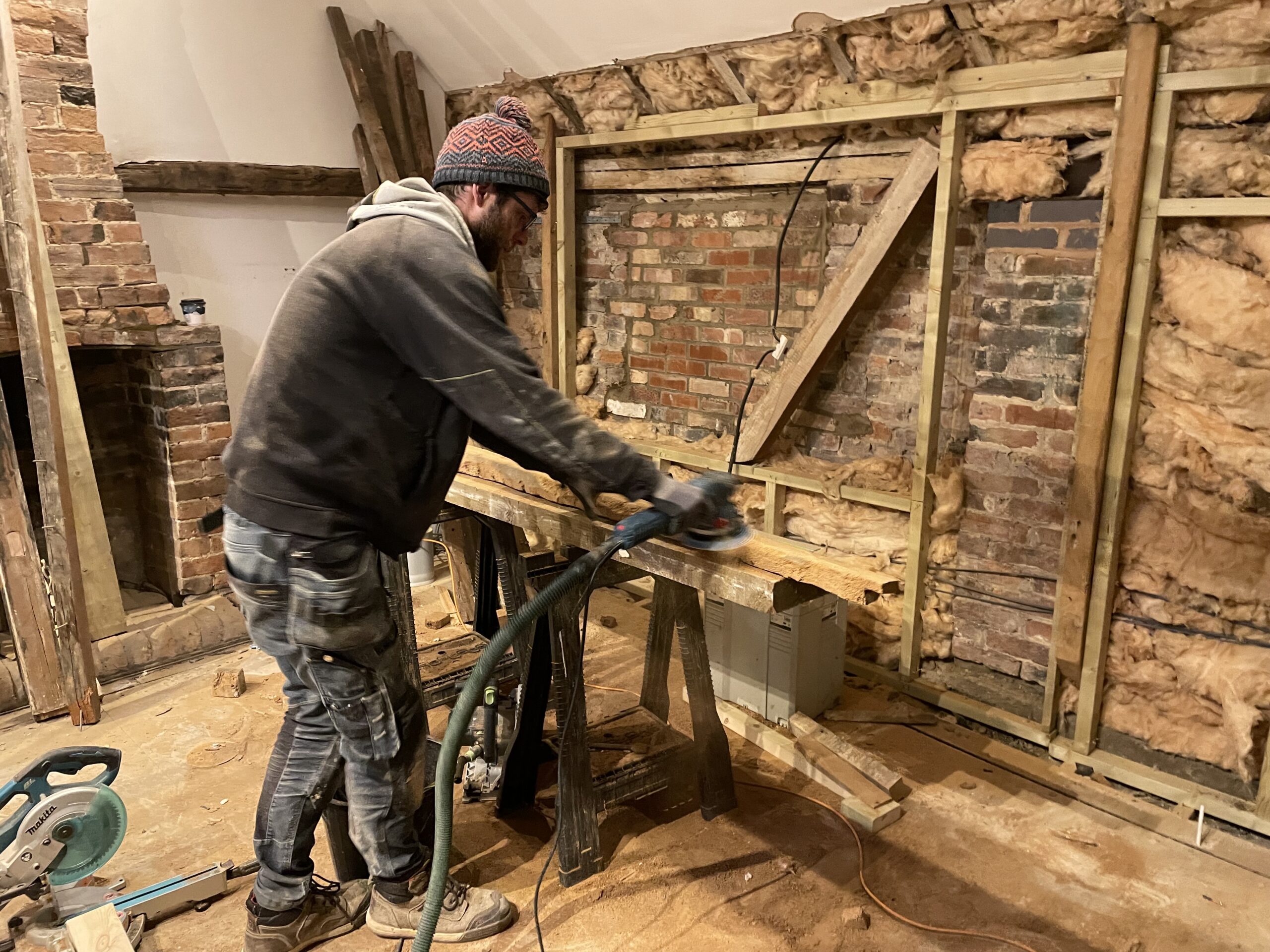jonny restoring elm beams